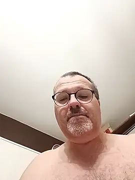 mike9473 online show from April 13, 4:51 am