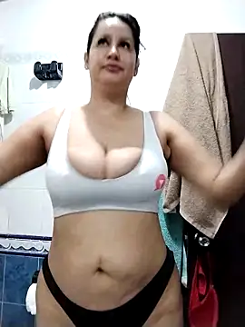 keilymadam online show from March 30, 12:39 pm