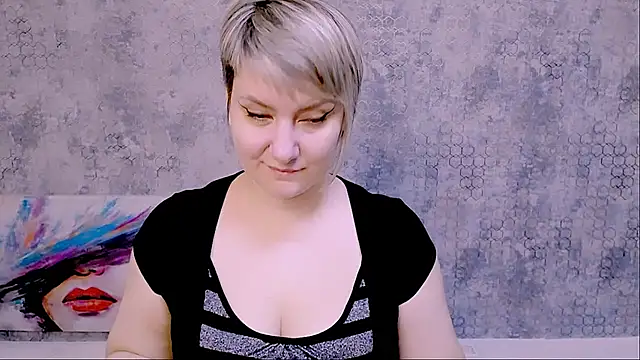 Djullia online show from February 16, 6:10 am