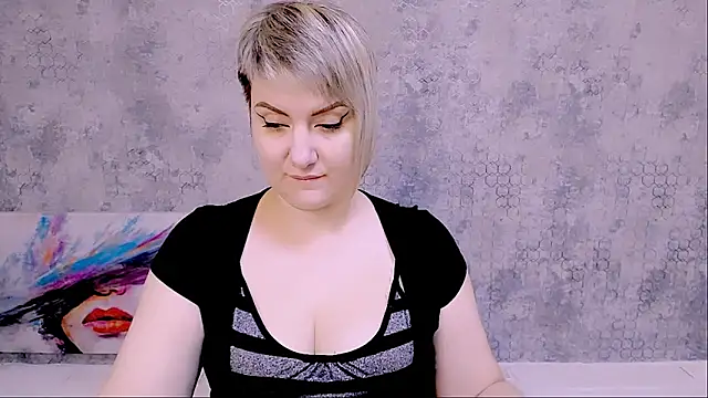 Djullia online show from September 13, 5:18 am