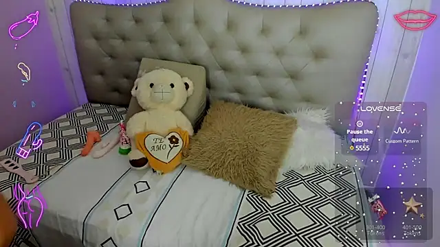 mila katts online show from February 20, 7:34 am