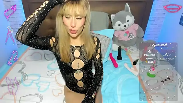 mila katts online show from February 23, 7:22 am