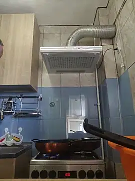 Snapshot of Govora chatting on March 2, 11:07 am Govora online show from March 2, 11:07 am