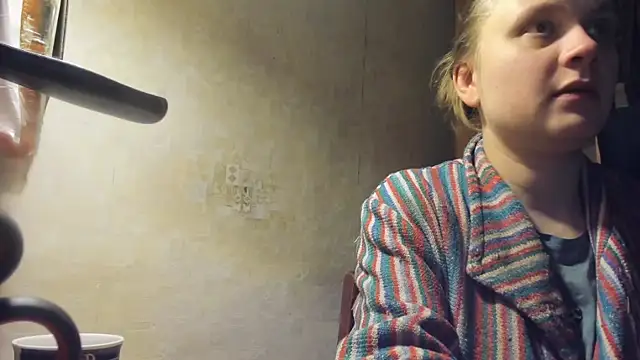 FrumCake online show from February 8, 6:33 pm