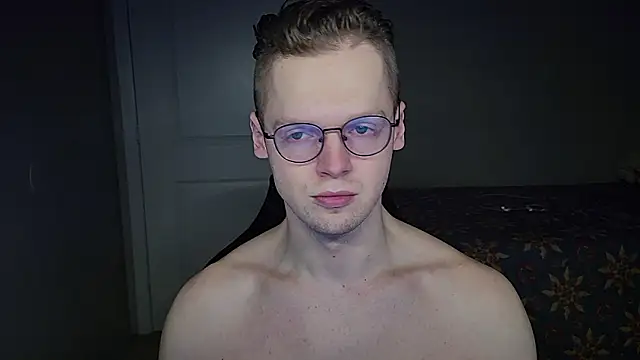 doloresman online show from February 3, 11:43 pm