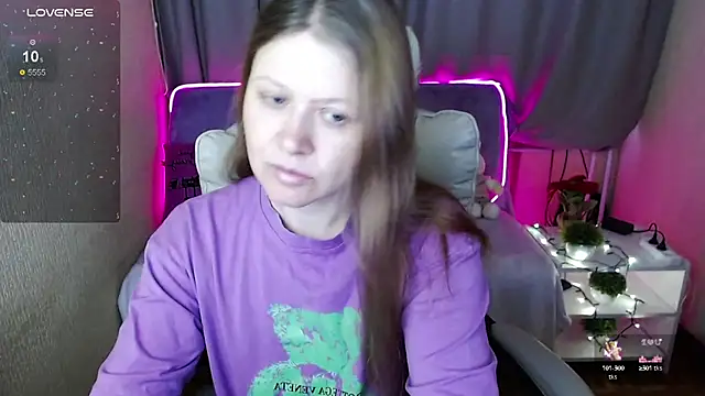 alekasamui online show from February 13, 5:16 am