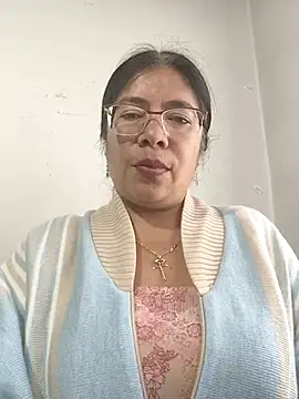   valentina18 online show from January 15, 1:05 pm