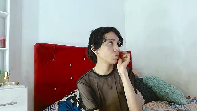 LAICK 01 online show from September 25, 5:27 pm