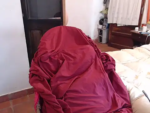 Snapshot of deftoolceles chatting on October 29, 5:14 pm deftoolceles online show from October 29, 5:14 pm