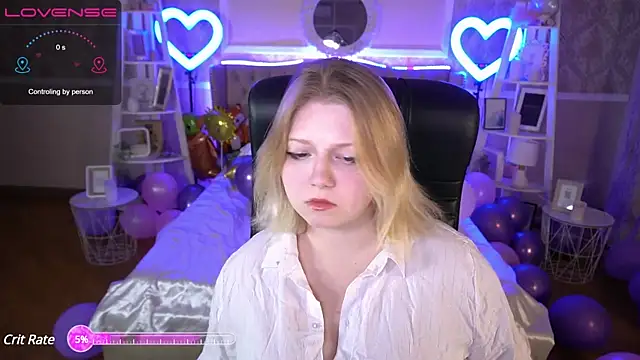 Snapshot of Tinker_Belll chatting on January 16, 7:41 pm Tinker Belll online show from January 16, 7:41 pm