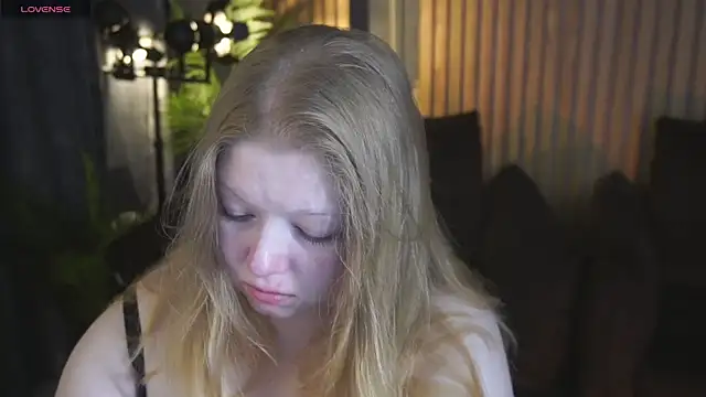 Tinker Belll online show from April 13, 7:41 pm