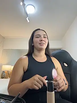 ava blue online show from November 25, 7:47 pm