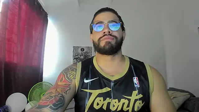 Snapshot of _Coddygold_ chatting on February 6, 12:16 pm Coddygold online show from February 6, 12:16 pm