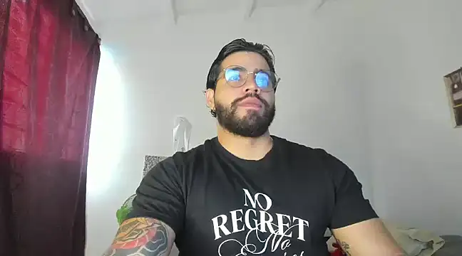 Snapshot of _Coddygold_ chatting on February 13, 12:21 pm Coddygold online show from February 13, 12:21 pm