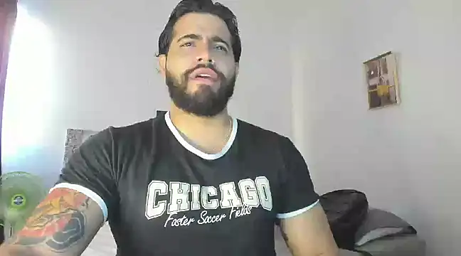 Snapshot of _Coddygold_ chatting on February 16, 12:32 pm Coddygold online show from February 16, 12:32 pm