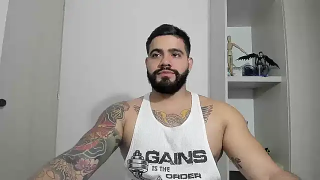 Snapshot of _Coddygold_ chatting on September 16, 12:44 am Coddygold online show from September 16, 12:44 am