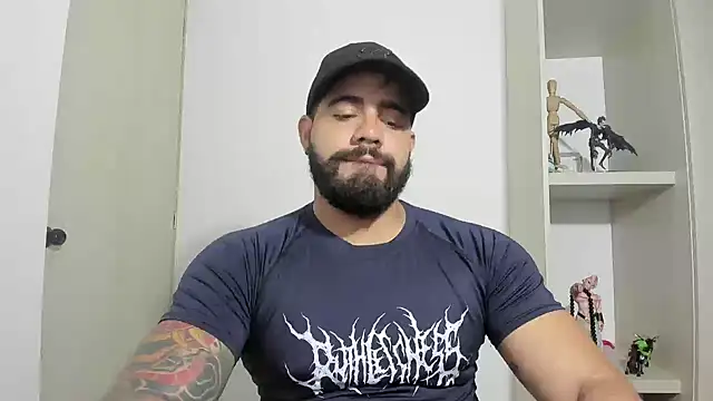 Snapshot of _Coddygold_ chatting on September 21, 3:46 pm Coddygold online show from September 21, 3:46 pm