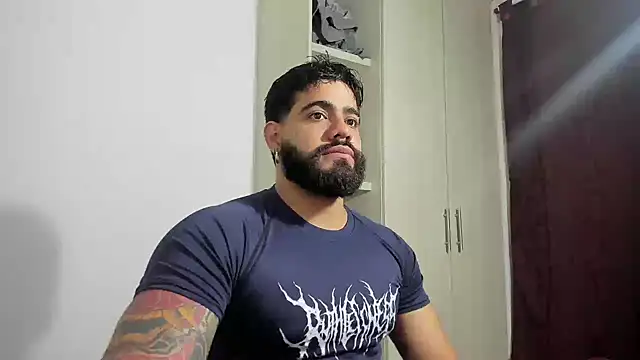 Snapshot of _Coddygold_ chatting on October 9, 1:09 pm Coddygold online show from October 9, 1:09 pm