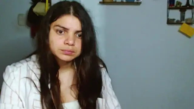 Snapshot of Nikkykora15 chatting on February 4, 4:59 am Nikkykora15 online show from February 4, 4:59 am