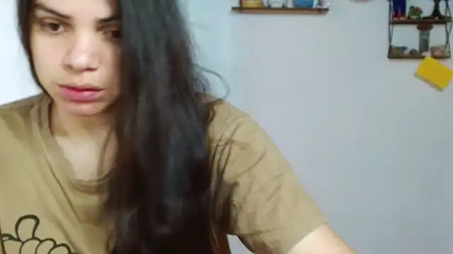 Snapshot of Nikkykora15 chatting on February 4, 9:20 pm Nikkykora15 online show from February 4, 9:20 pm