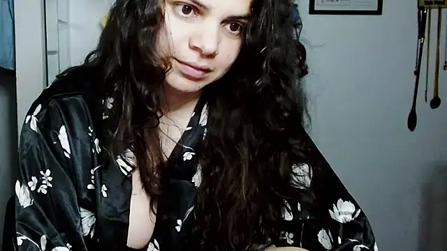 Snapshot of Nikkykora15 chatting on October 4, 12:41 am Nikkykora15 online show from October 4, 12:41 am