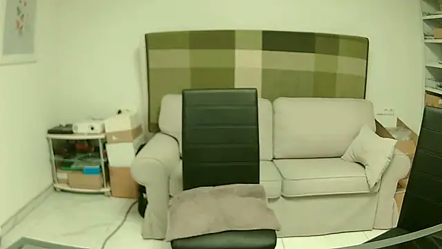 Snapshot of TranseCarmen chatting on February 19, 5:49 pm TranseCarmen online show from February 19, 5:49 pm