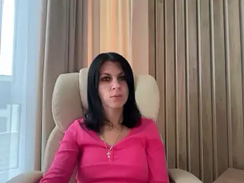 Snapshot of InjaAtHome chatting on October 19, 1:01 pm InjaAtHome online show from October 19, 1:01 pm