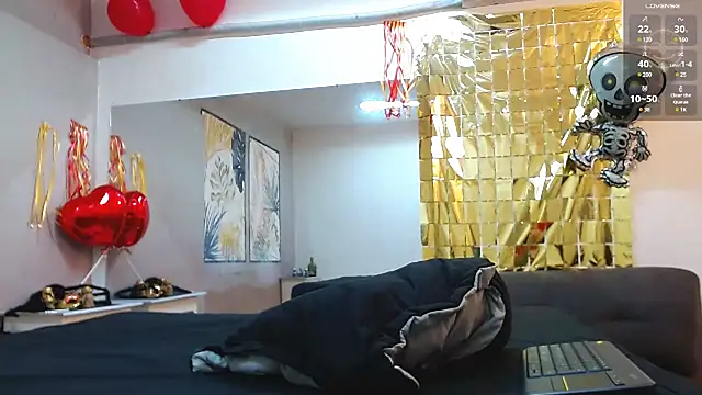 Snapshot of ChoreyTaiylor chatting on March 7, 5:49 pm ChoreyTaiylor online show from March 7, 5:49 pm