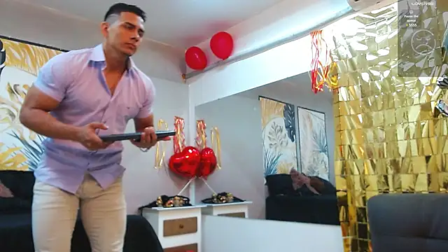 Snapshot of ChoreyTaiylor chatting on March 8, 2:40 pm ChoreyTaiylor online show from March 8, 2:40 pm