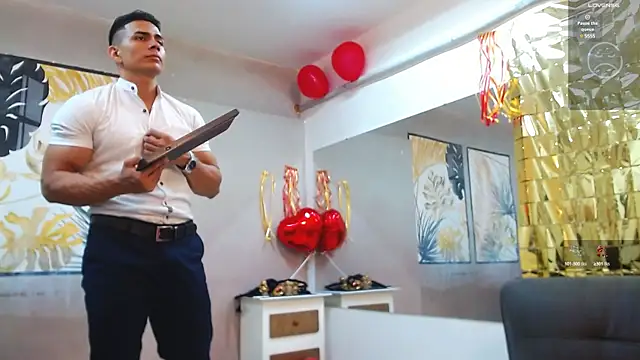 Snapshot of ChoreyTaiylor chatting on March 9, 2:32 pm ChoreyTaiylor online show from March 9, 2:32 pm