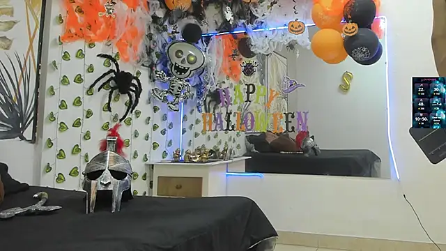 Snapshot of ChoreyTaiylor chatting on October 31, 1:12 pm ChoreyTaiylor online show from October 31, 1:12 pm