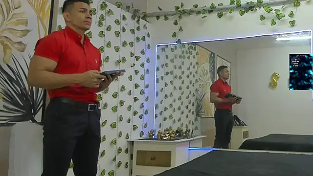 Snapshot of ChoreyTaiylor chatting on November 8, 2:39 pm ChoreyTaiylor online show from November 8, 2:39 pm