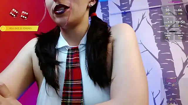 Snapshot of julieth_sex1 chatting on December 13, 11:39 pm julieth sex1 online show from December 13, 11:39 pm