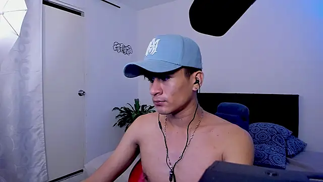 Eiden allenx online show from February 7, 4:06 am