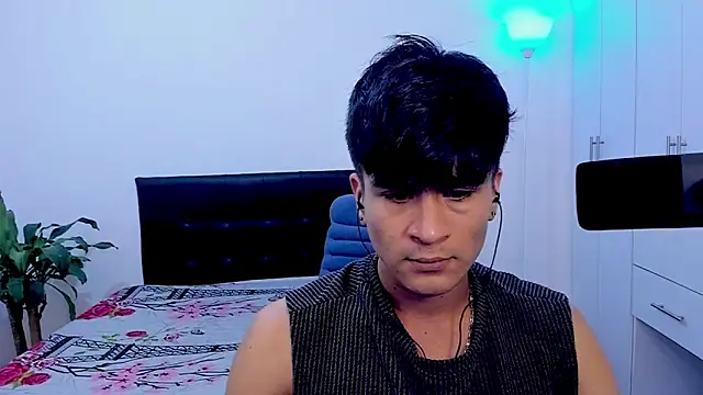 Eiden allenx online show from February 10, 4:08 am