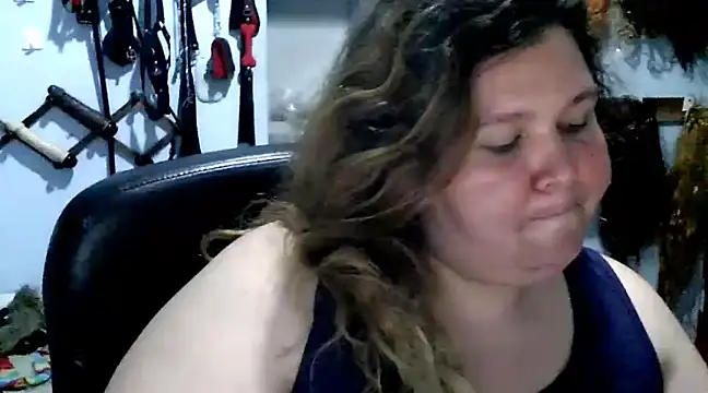 squirt322bbw online show from February 12, 12:27 am