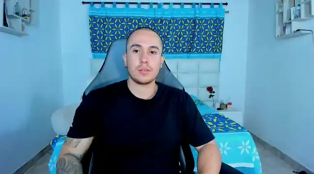 juan  jimenez online show from January 26, 3:17 am