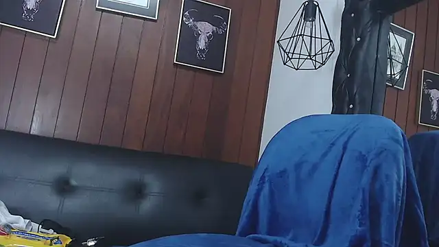 Snapshot of GaboReyes chatting on February 14, 10:38 am GaboReyes online show from February 14, 10:38 am