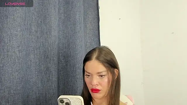 zoe69x online show from February 18, 2:49 am