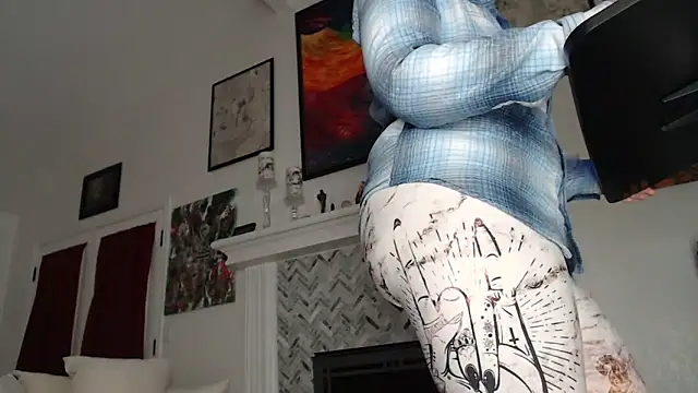 Snapshot of AuroraWillows chatting on February 19, 12:55 pm AuroraWillows online show from February 19, 12:55 pm