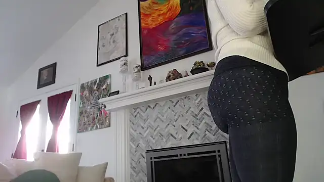 Snapshot of AuroraWillows chatting on February 20, 6:24 pm AuroraWillows online show from February 20, 6:24 pm