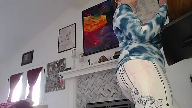 Snapshot of AuroraWillows chatting on February 23, 8:00 pm AuroraWillows online show from February 23, 8:00 pm