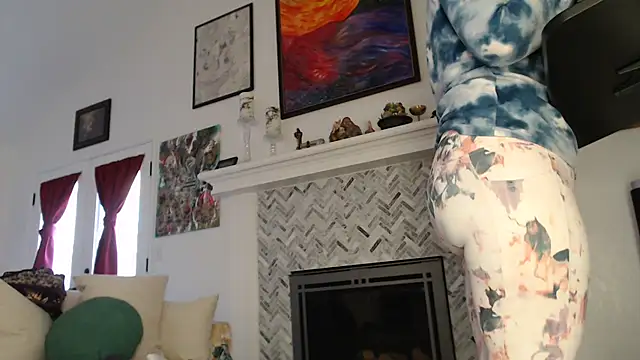 Snapshot of AuroraWillows chatting on February 27, 11:15 pm AuroraWillows online show from February 27, 11:15 pm