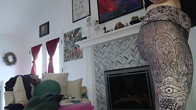 Snapshot of AuroraWillows chatting on March 2, 7:34 pm AuroraWillows online show from March 2, 7:34 pm