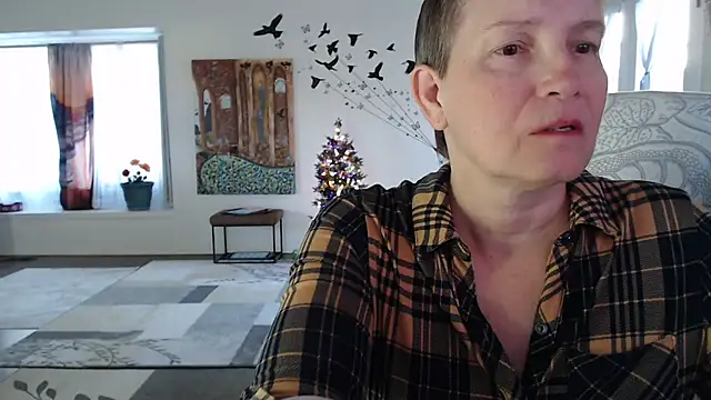 Snapshot of AuroraWillows chatting on November 28, 2:09 pm AuroraWillows online show from November 28, 2:09 pm