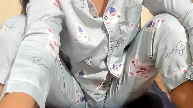 Snapshot of Beauty_Asian_Tina chatting on February 24, 8:03 pm Beauty Asian Tina online show from February 24, 8:03 pm