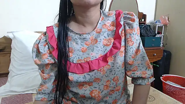 Beauty Asian Tina online show from January 8, 9:00 am