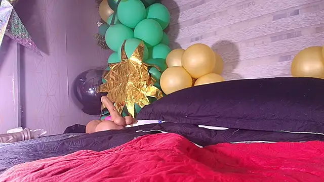 zzoe  online show from March 22, 6:00 am