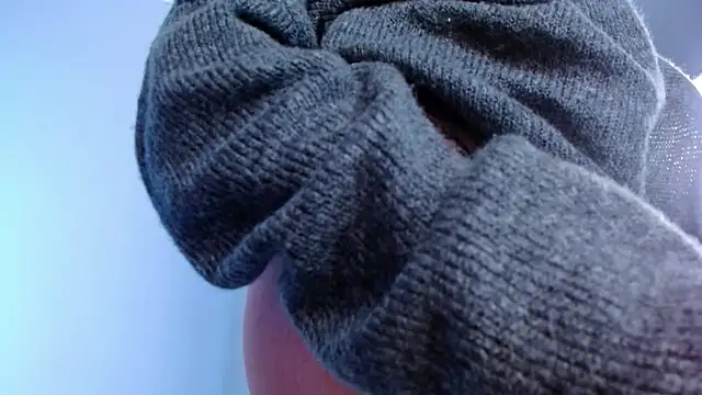 Snapshot of millllina chatting on January 21, 9:57 am millllina online show from January 21, 9:57 am