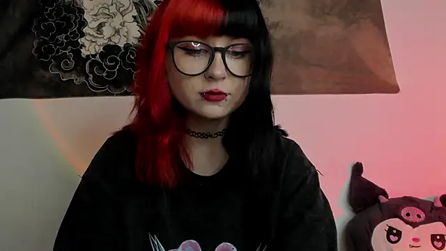 Snapshot of t0riayun0 chatting on February 3, 11:15 pm t0riayun0 online show from February 3, 11:15 pm